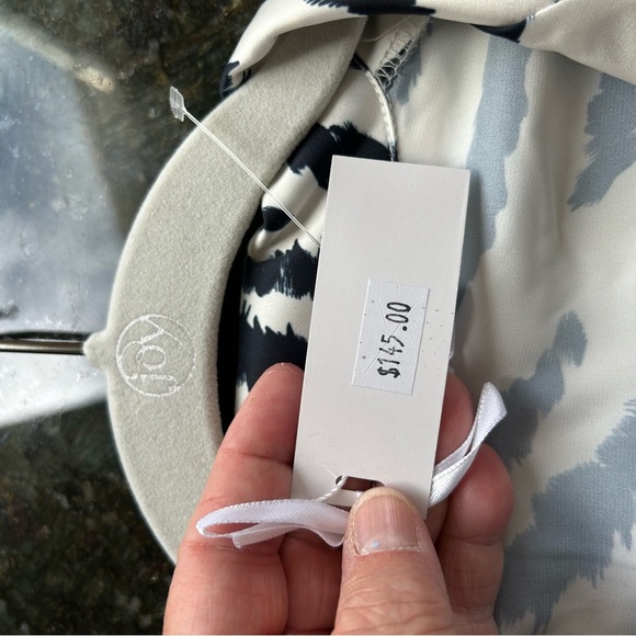 NWT Wrap Up by VP Poly Silk zebra button down oversized sleep shirt/dress. S - Picture 8 of 12